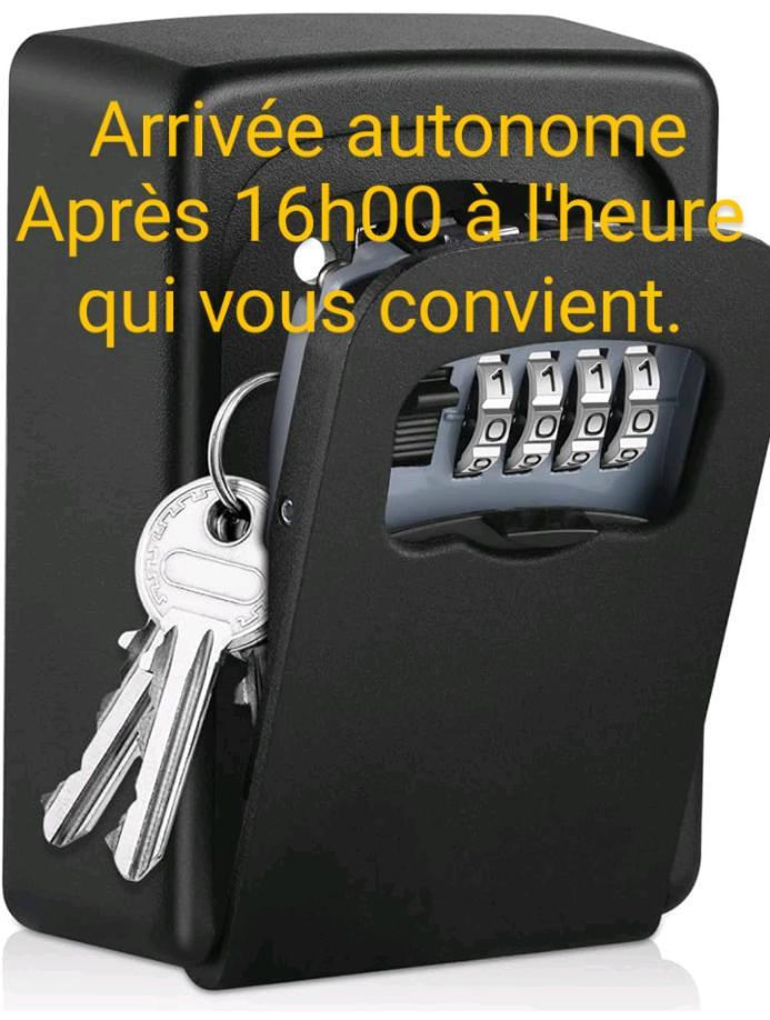 Maison Complete Montluçon Екстериор снимка